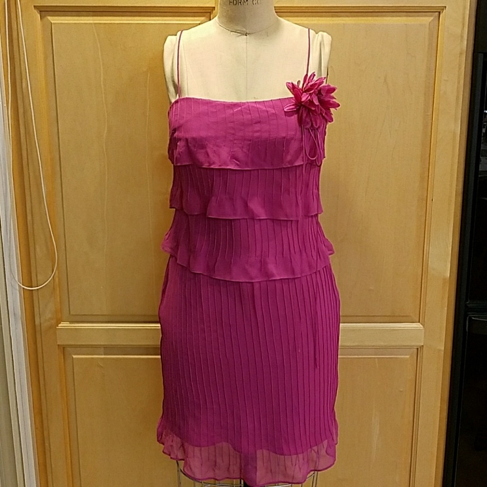 Laundry by Shelli Segal silk chiffon dress